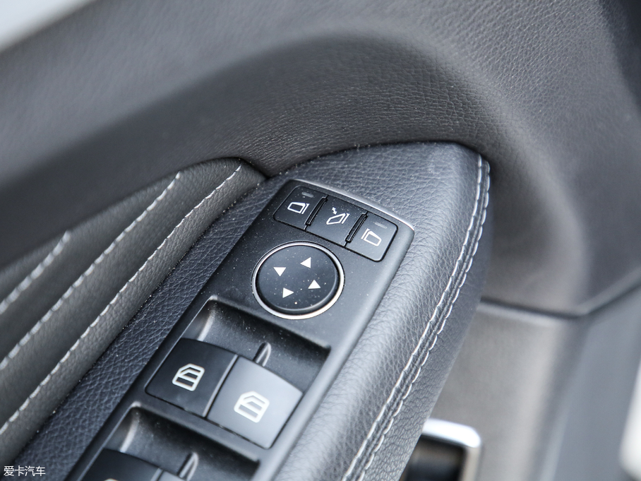 2018YGLECoupe GLE 400 4MATIC