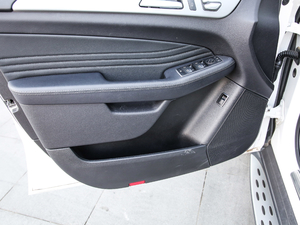 2018GLE 400 4MATIC ǰT(ch)g