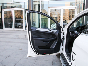 2018GLE 400 4MATIC {λ܇T