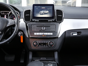 2018GLE 400 4MATIC п_