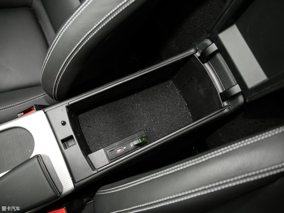 2018YSLC 260 (dng)