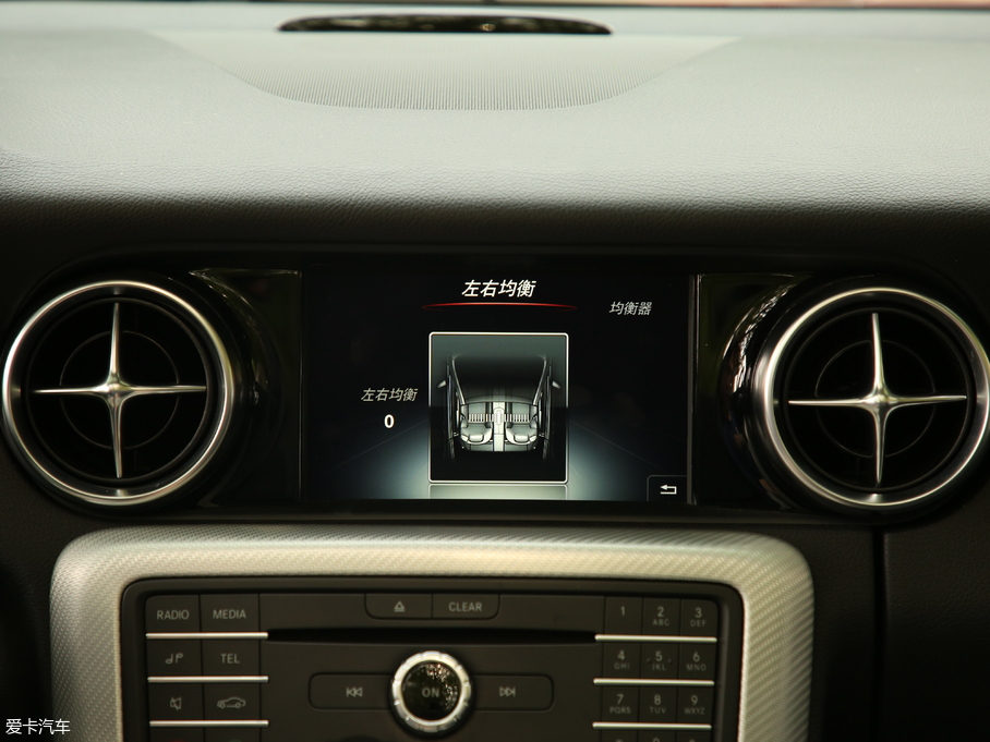 2018YSLC 260 (dng)