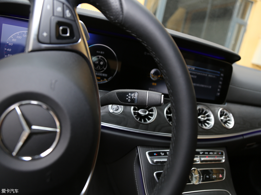 2018YE E 200 4MATICI܇