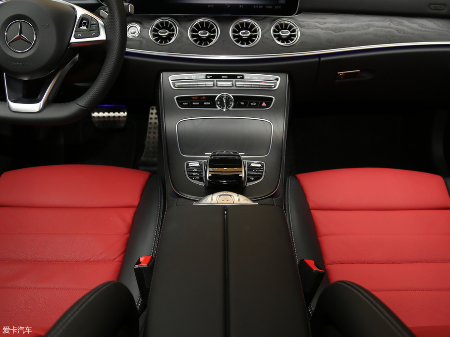 2018YE E 200 4MATICI܇