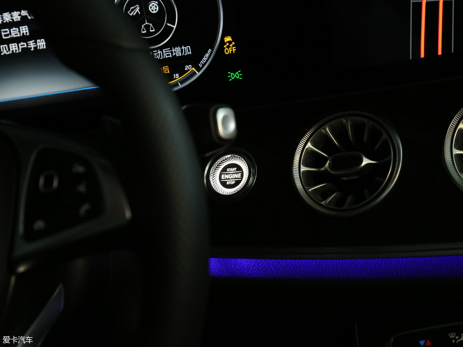 2018YE(j) E 200 4MATICI܇