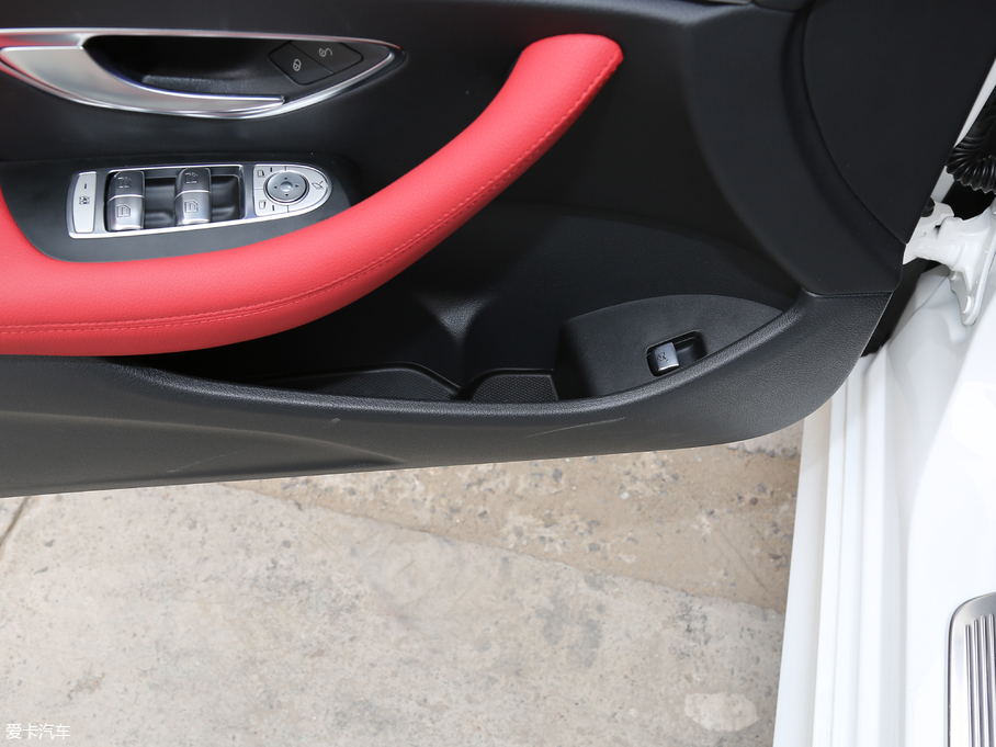 2018YE E 200 4MATICI܇