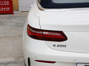 2018E 200 4MATICI܇ ^