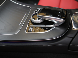 2018E 200 4MATICI܇ п؅^