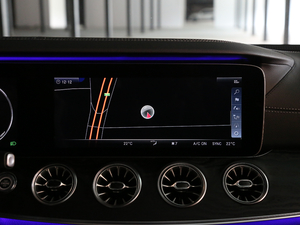 2018E 200 4MATICI܇ п؅^(q)