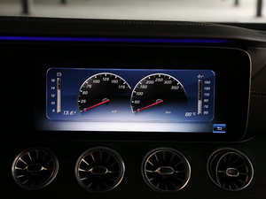 2018E 200 4MATICI܇ п؅^