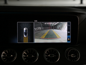 2018E 200 4MATICI܇ п؅^