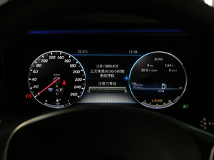 2018E 200 4MATICI܇ п؅^