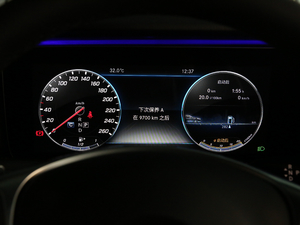 2018E 200 4MATICI܇ п؅^