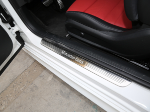 2018E 200 4MATICI܇ g