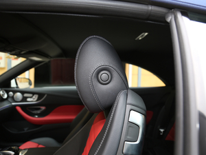 2018E 200 4MATICI܇ g