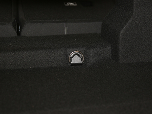 2018E 200 4MATICI܇ g