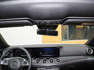 2018E 200 4MATICI܇ g