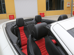 2018E 200 4MATICI܇ g