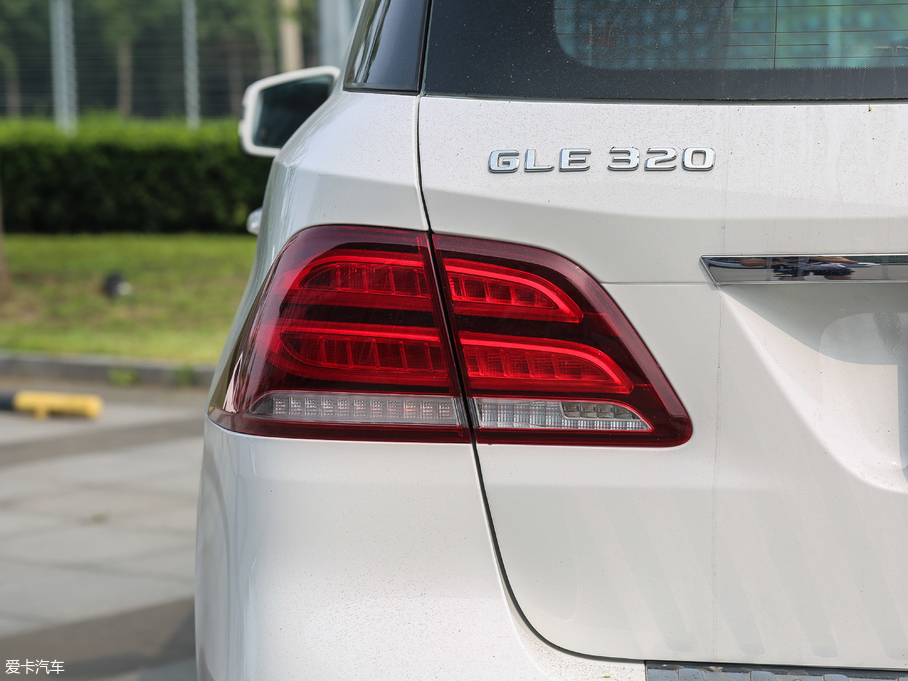 2018YGLE GLE 320 4MATIC Aذ