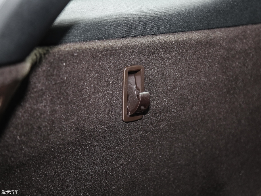 2018YGLE GLE 320 4MATIC Aذ