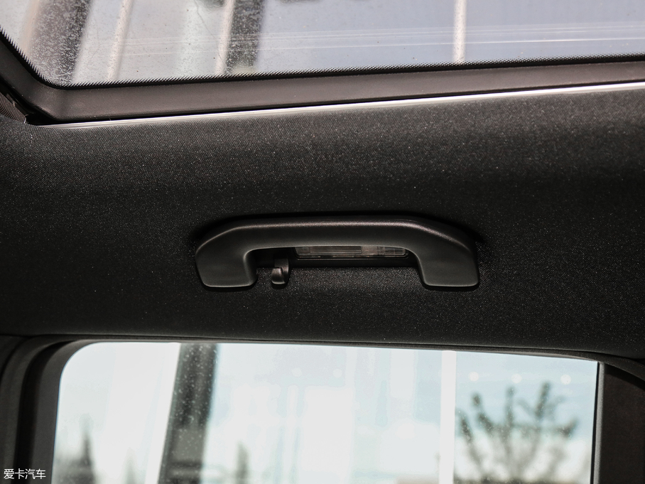 2018YGLE GLE 320 4MATIC Aذ