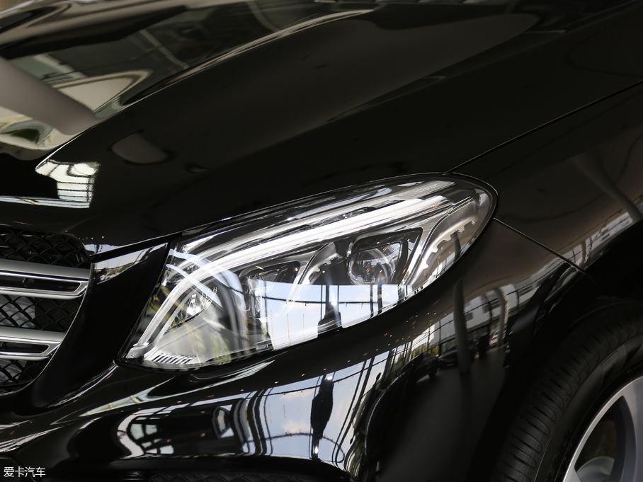 2018YGLE GLE 320 4MATIC Aذ