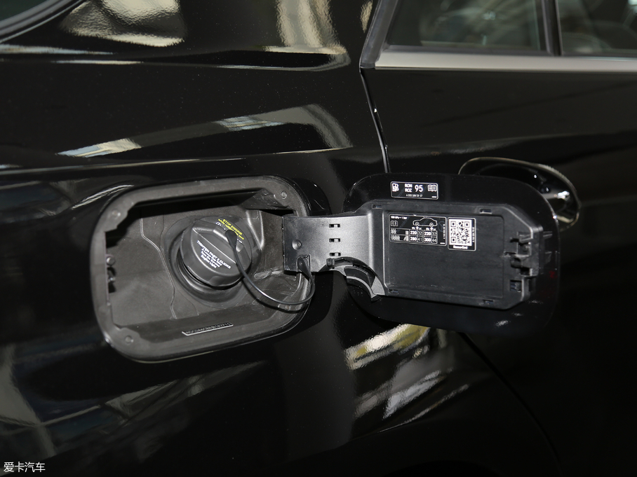 2018YGLE GLE 320 4MATIC Aذ