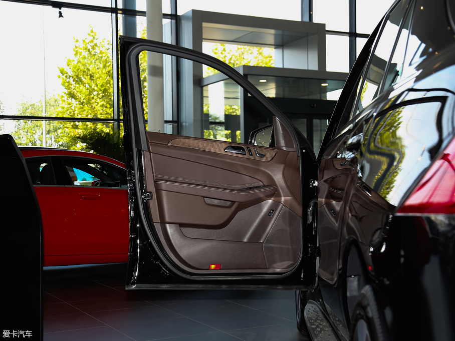 2018YGLE GLE 320 4MATIC Aذ