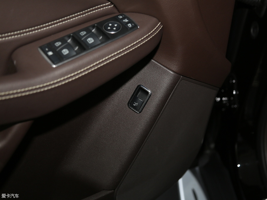 2018YGLE GLE 320 4MATIC Aذ