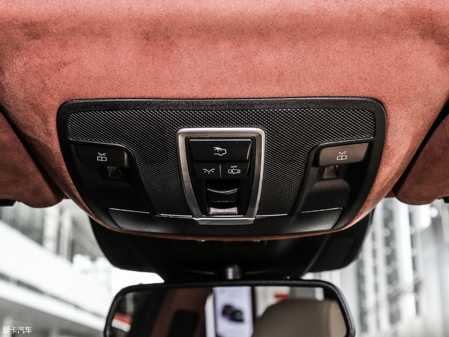 2018YGLE GLE 400 4MATIC ذ