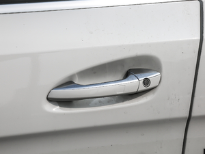 2018GLE 320 4MATIC Aذ {T