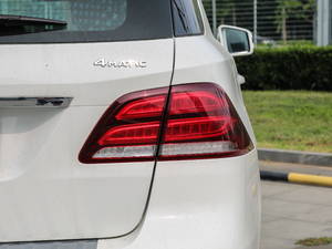 2018GLE 320 4MATIC Aذ β