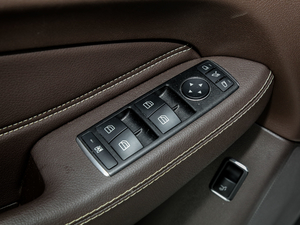 2018GLE 320 4MATIC Aذ {܇ƅ^(q)	