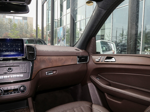 2018GLE 320 4MATIC Aذ п؅^(q)