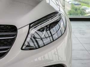 2018GLE 400 4MATIC ذ 