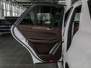 2018GLE 400 4MATIC ذ ܇T