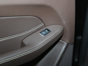 2018GLE 320 4MATIC Aذ п؅^