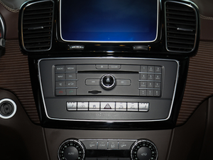 2018GLE 320 4MATIC Aذ {