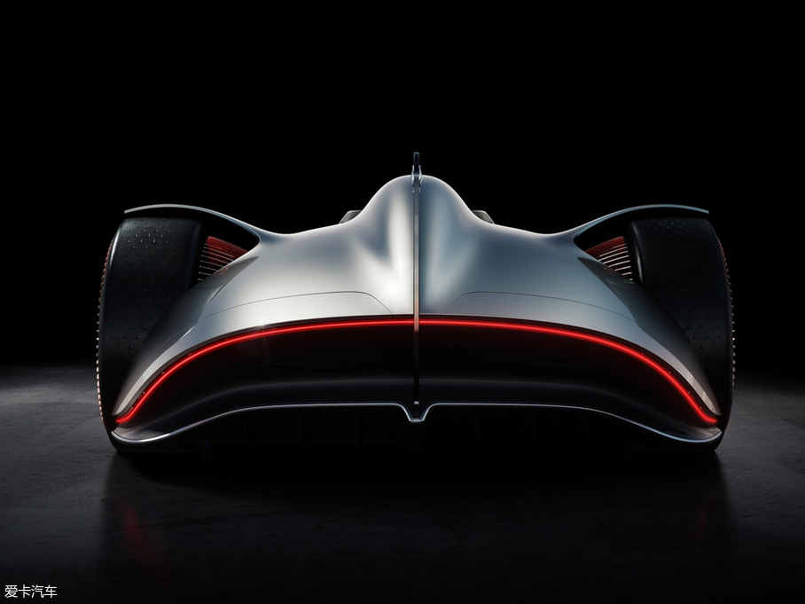 2019��EQ Silver Arrow Concept