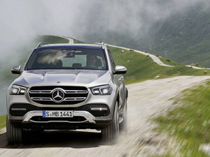 2020GLE 450 4MATIC r w^