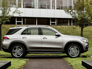 2020GLE 450 4MATIC r w^