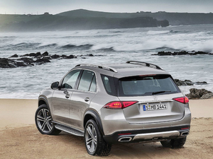 2020GLE 450 4MATIC r w^