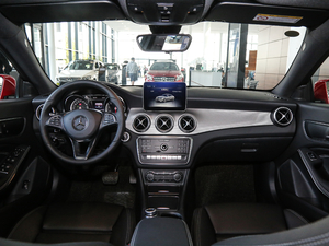 2019CLA 200 Ӹ п؅^(q)