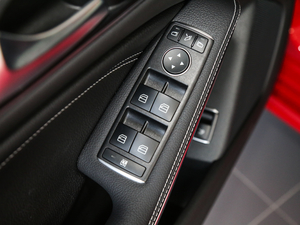 2019款CLA 200 动感型 中控区