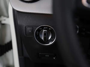 2019B 200 r п؅^(q)