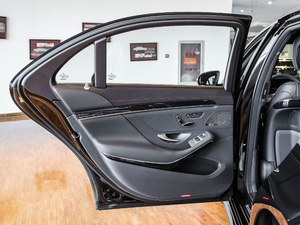 2019款S 500 L 4MATIC 左后车门
