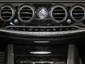 2019款S 500 L 4MATIC 空调调节