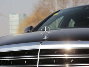 2019S 320 L (x)(ji)^