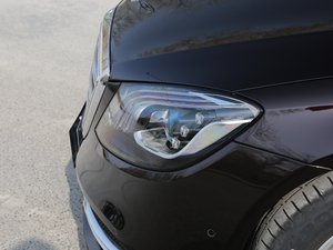 2019S 320 L (x)(ji)^