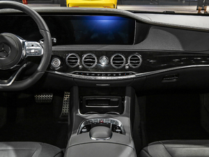 2019款臻藏版 S 500 L 4MATIC 中控台